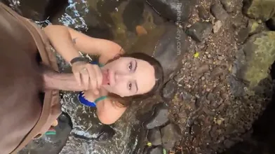 Rafaela Nery boquete na cachoeira